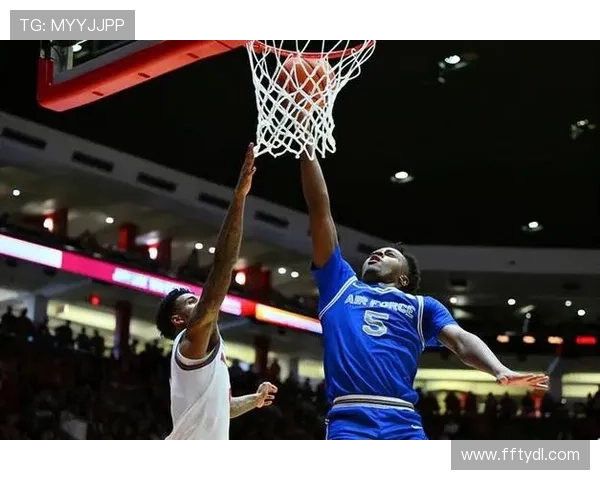 NBA雨燕球员是谁,他的比赛风格和特点有哪些 NBA雨燕球员是谁,他的比赛风格和特点有哪些